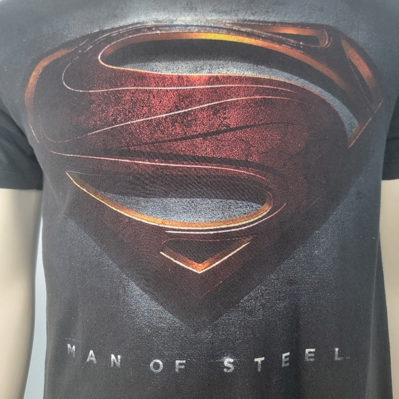DC comics Superman "Man of Steel" short sleeves t-shirt Size Medium - Picture 3 of 7